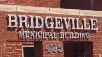 The address sign on the Bridgeville Municipal Building